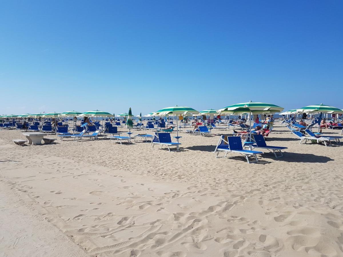 Hotel Villa Ersilia Rimini B&B 외부 사진