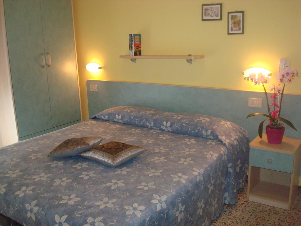 Hotel Villa Ersilia Rimini B&B 외부 사진