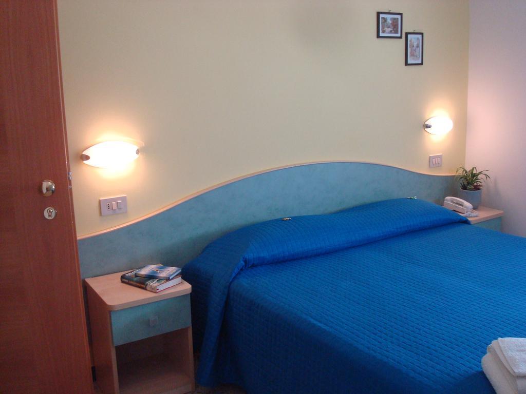 Hotel Villa Ersilia Rimini B&B 외부 사진