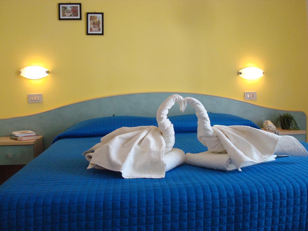 Hotel Villa Ersilia Rimini B&B 외부 사진