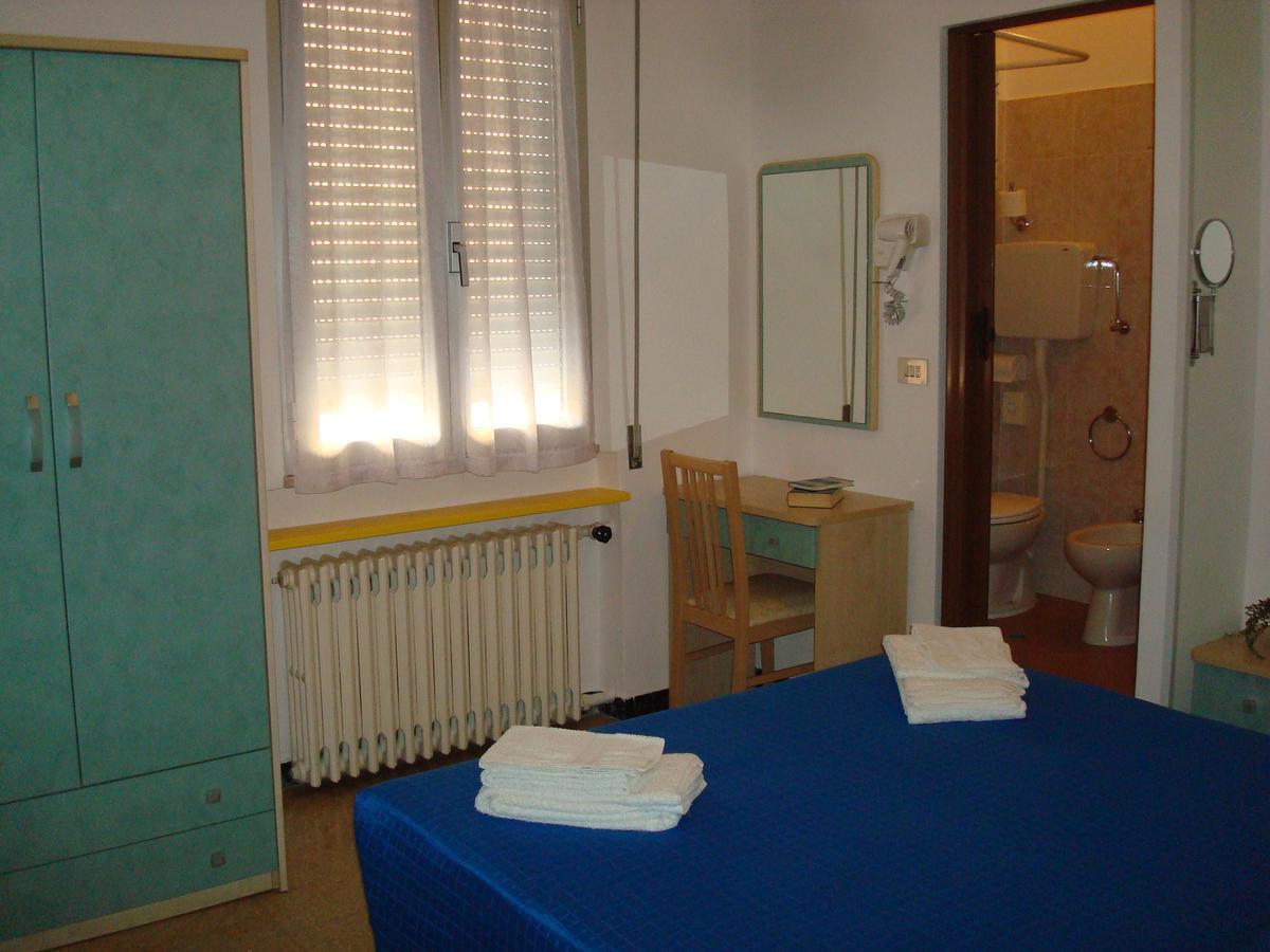 Hotel Villa Ersilia Rimini B&B 외부 사진