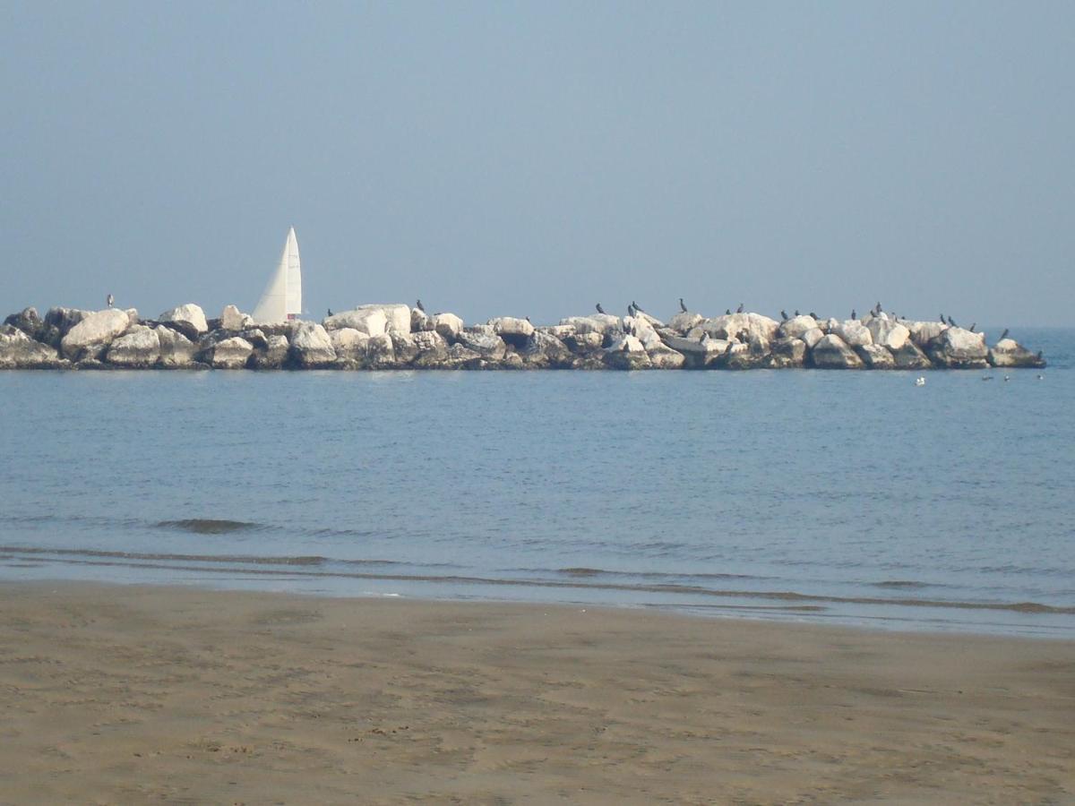 Hotel Villa Ersilia Rimini B&B 외부 사진